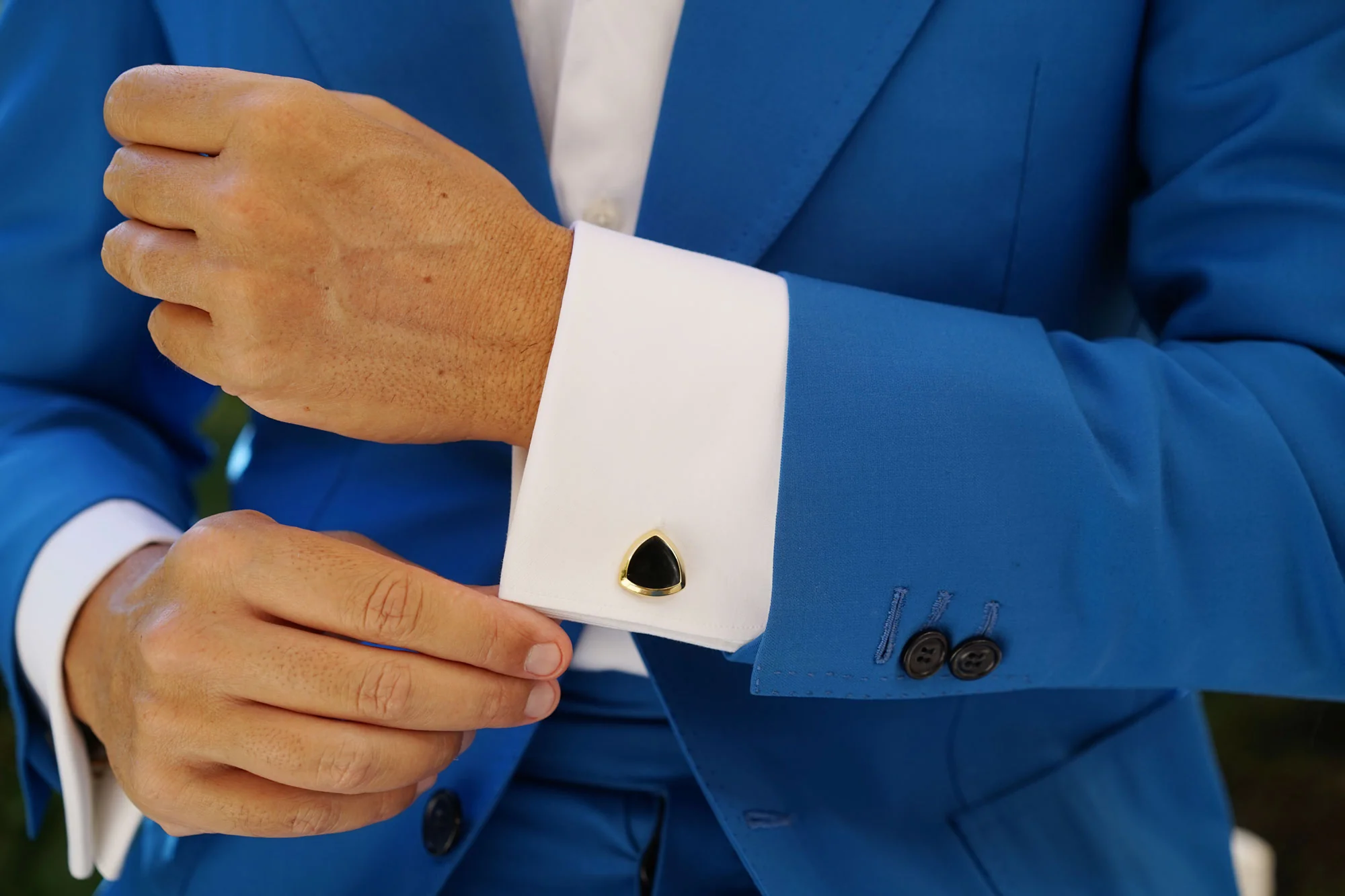 Black and Gold Shield Cufflinks - Image 11