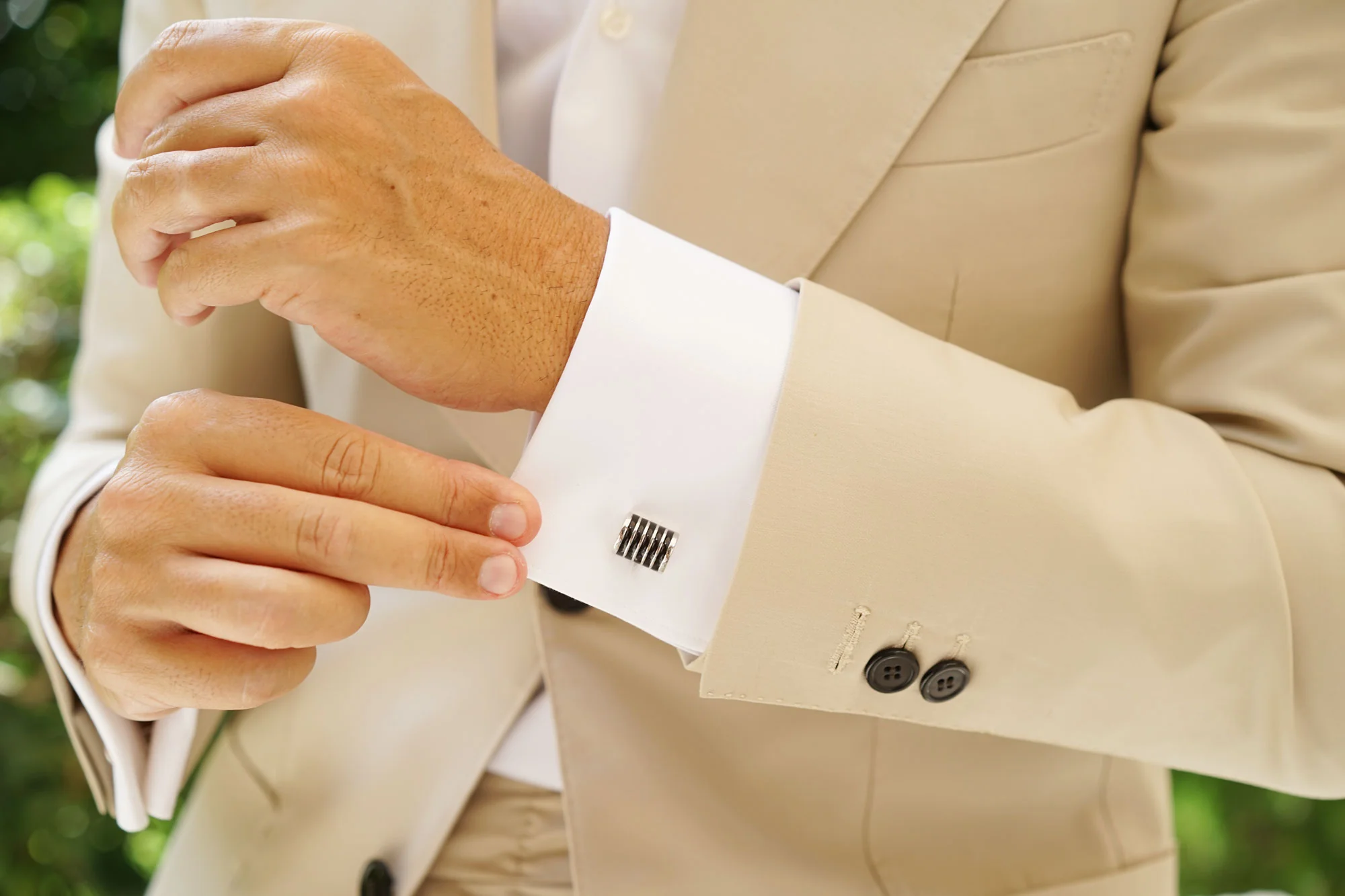 Black Horizontal Cufflinks - Image 7
