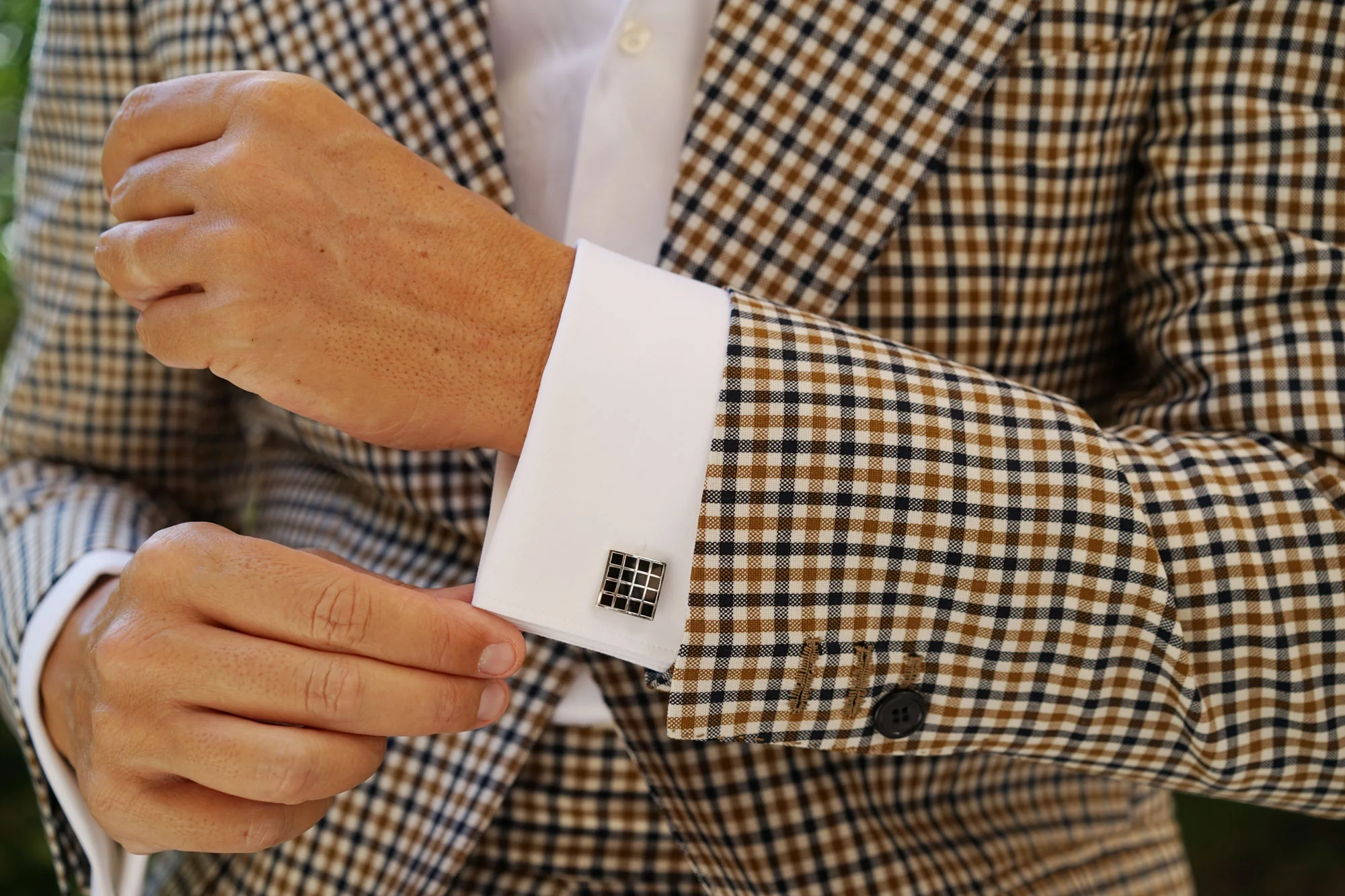 Black Square Grid Cufflinks - Image 10