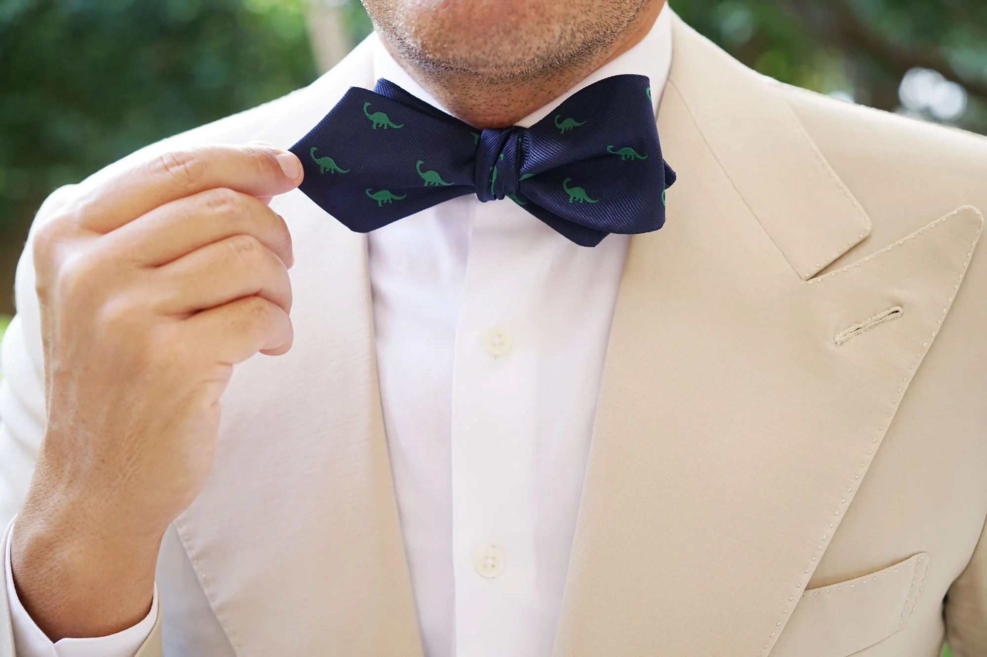 Brontosaurus Dinosaur Diamond Self Bow Tie - Image 10