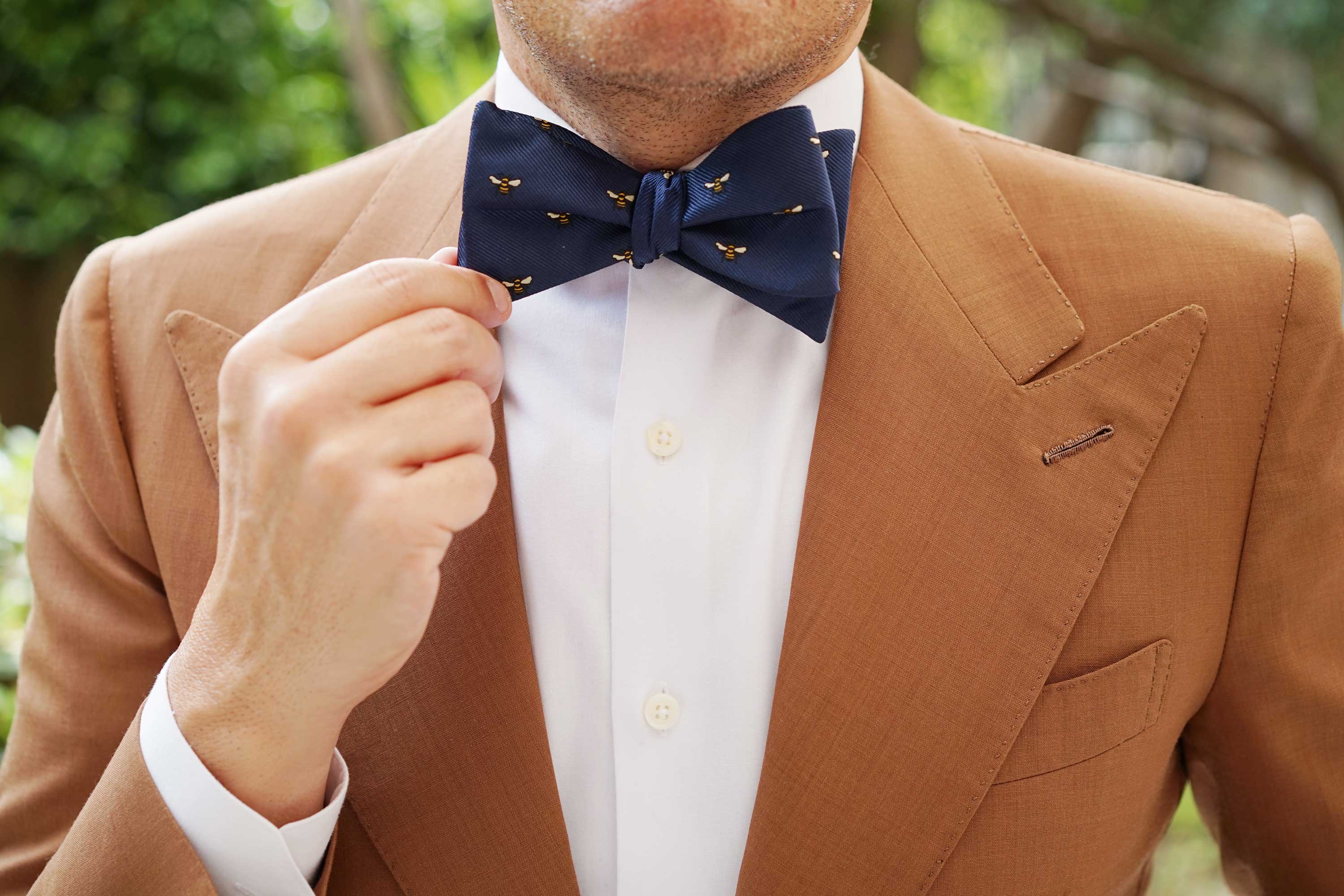 Bumble Bee Self Bow Tie - Image 8