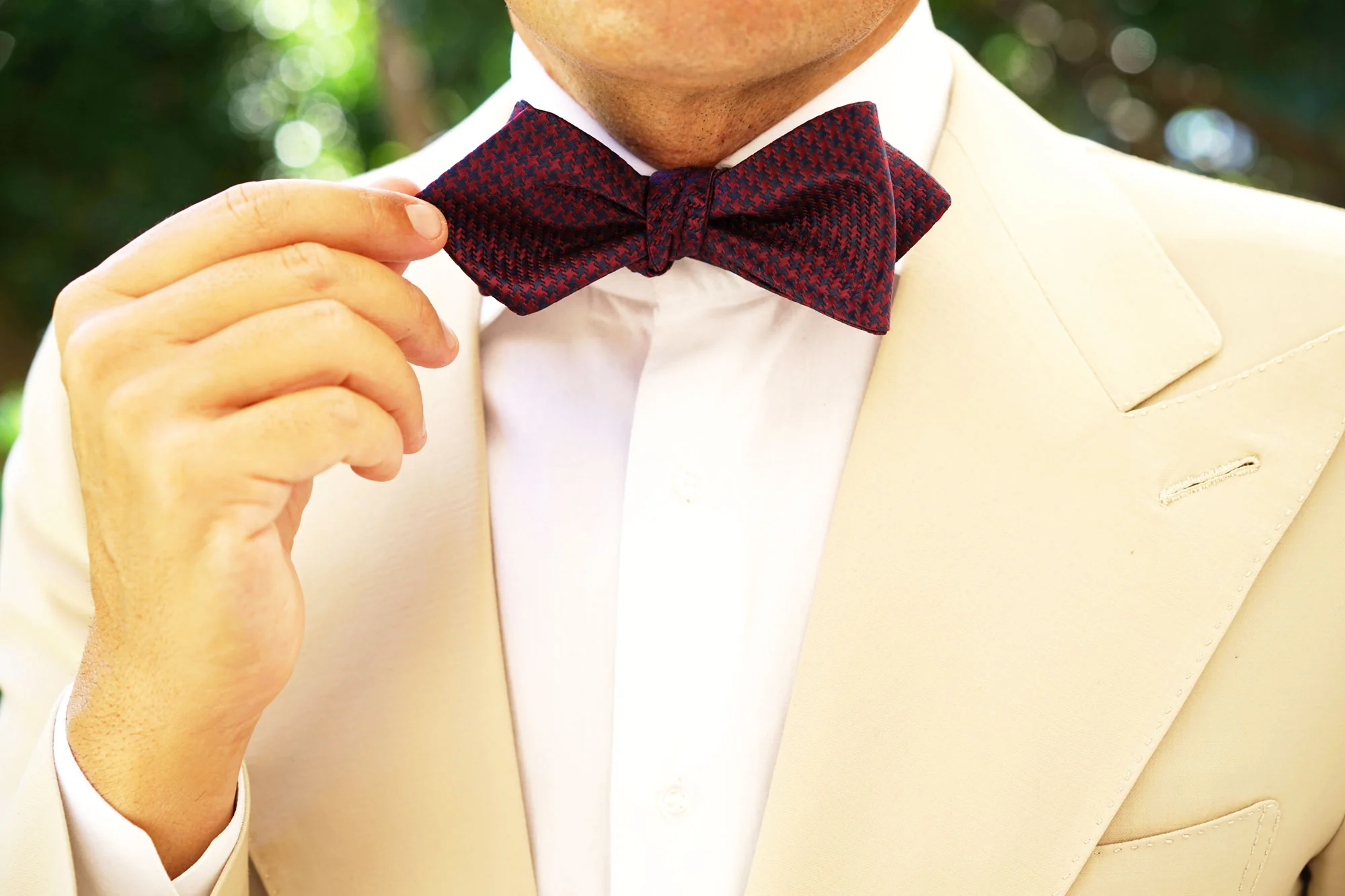 Burgundy Houndstooth Diamond Self Bow Tie - Image 10