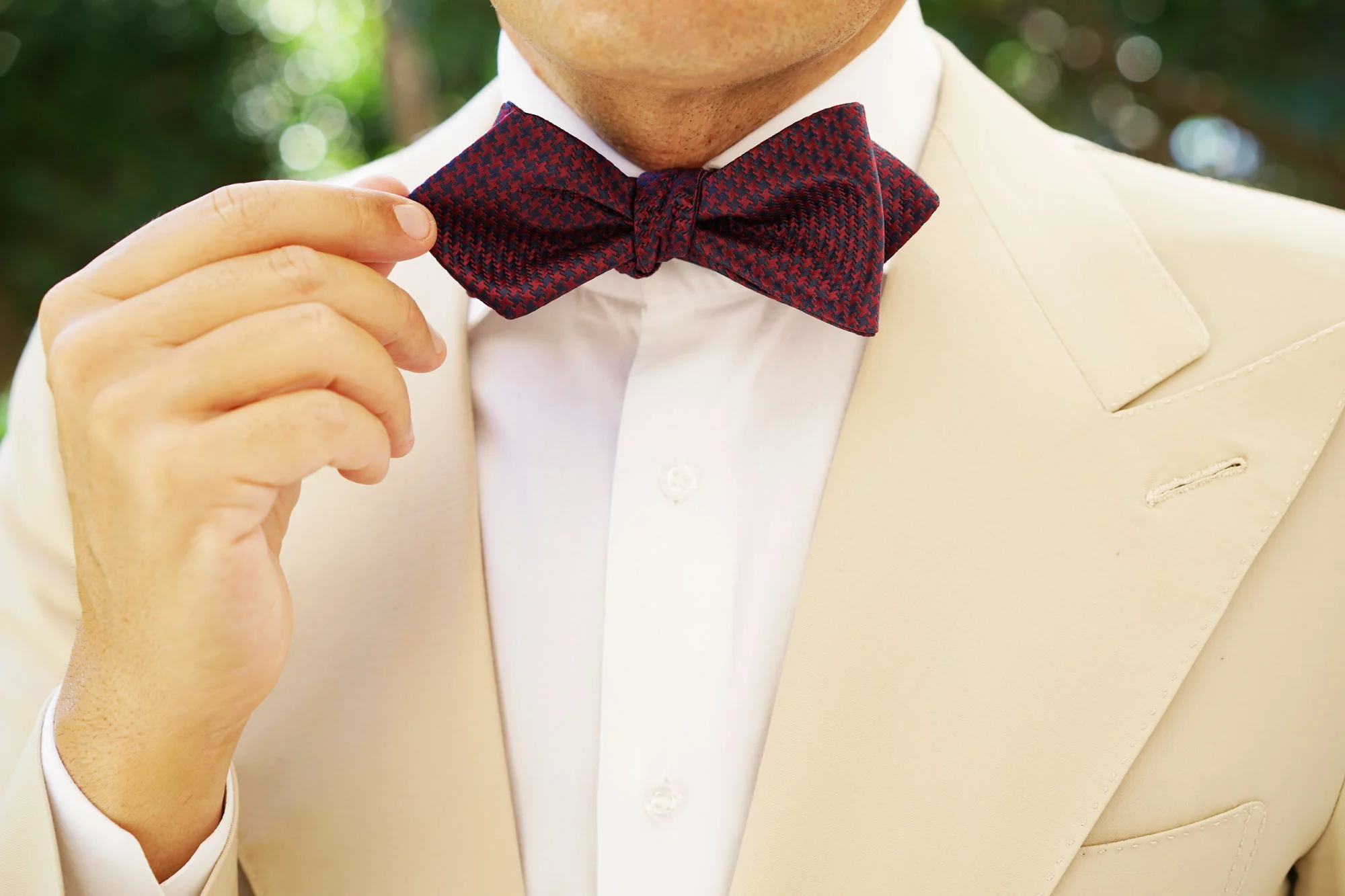 Burgundy Houndstooth Diamond Self Bow Tie - Image 11