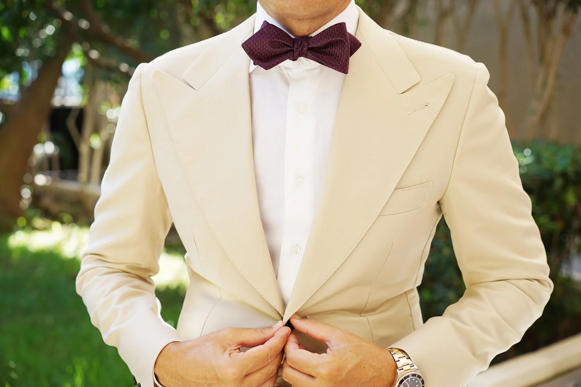 Burgundy Houndstooth Diamond Self Bow Tie - Image 7