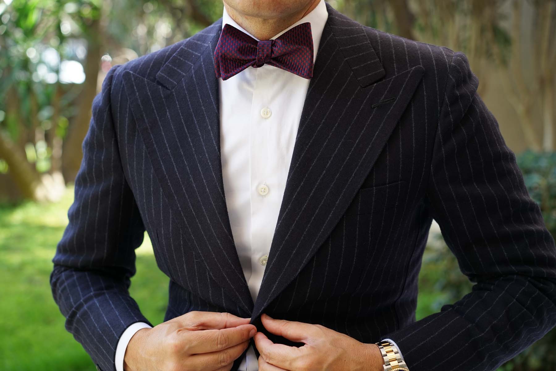 Burgundy Houndstooth Self Bow Tie - Image 4