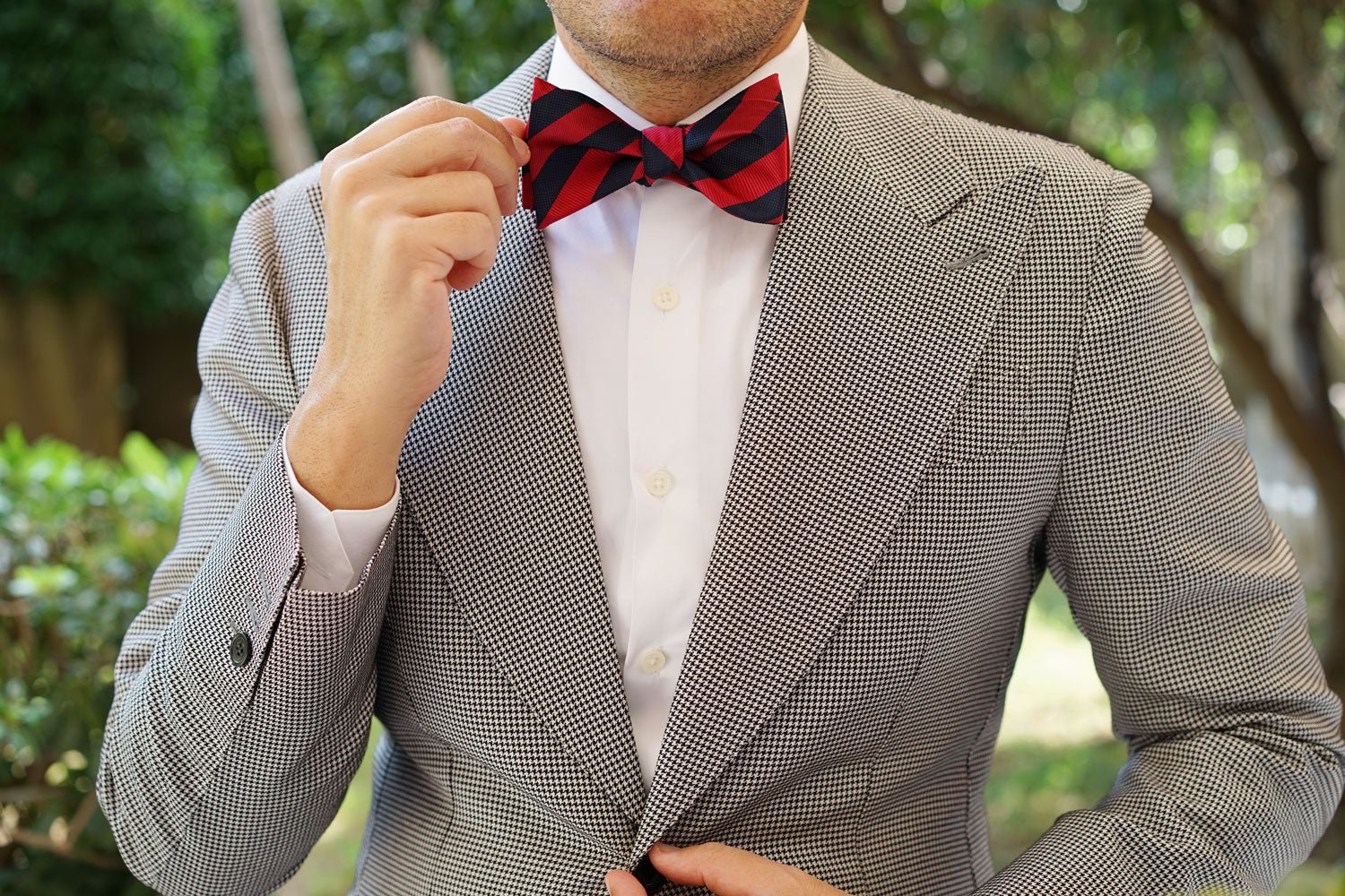 Canterbury Red & Navy Blue Striped Self Bow Tie - Image 7