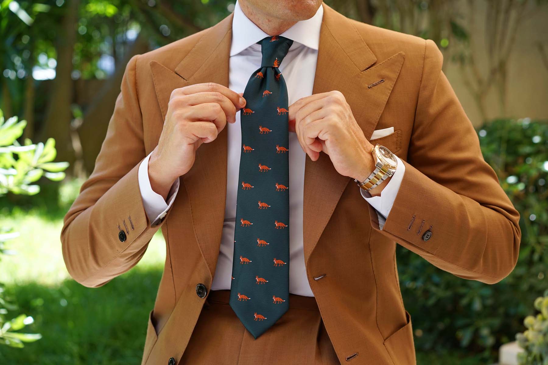 Culpeo Fox Dark Green Necktie - Image 6