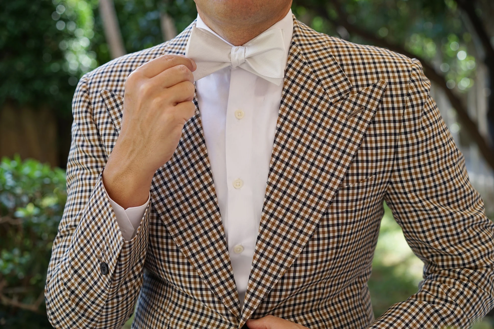 Diamond White Herringbone Chevron Self Bow Tie - Image 7