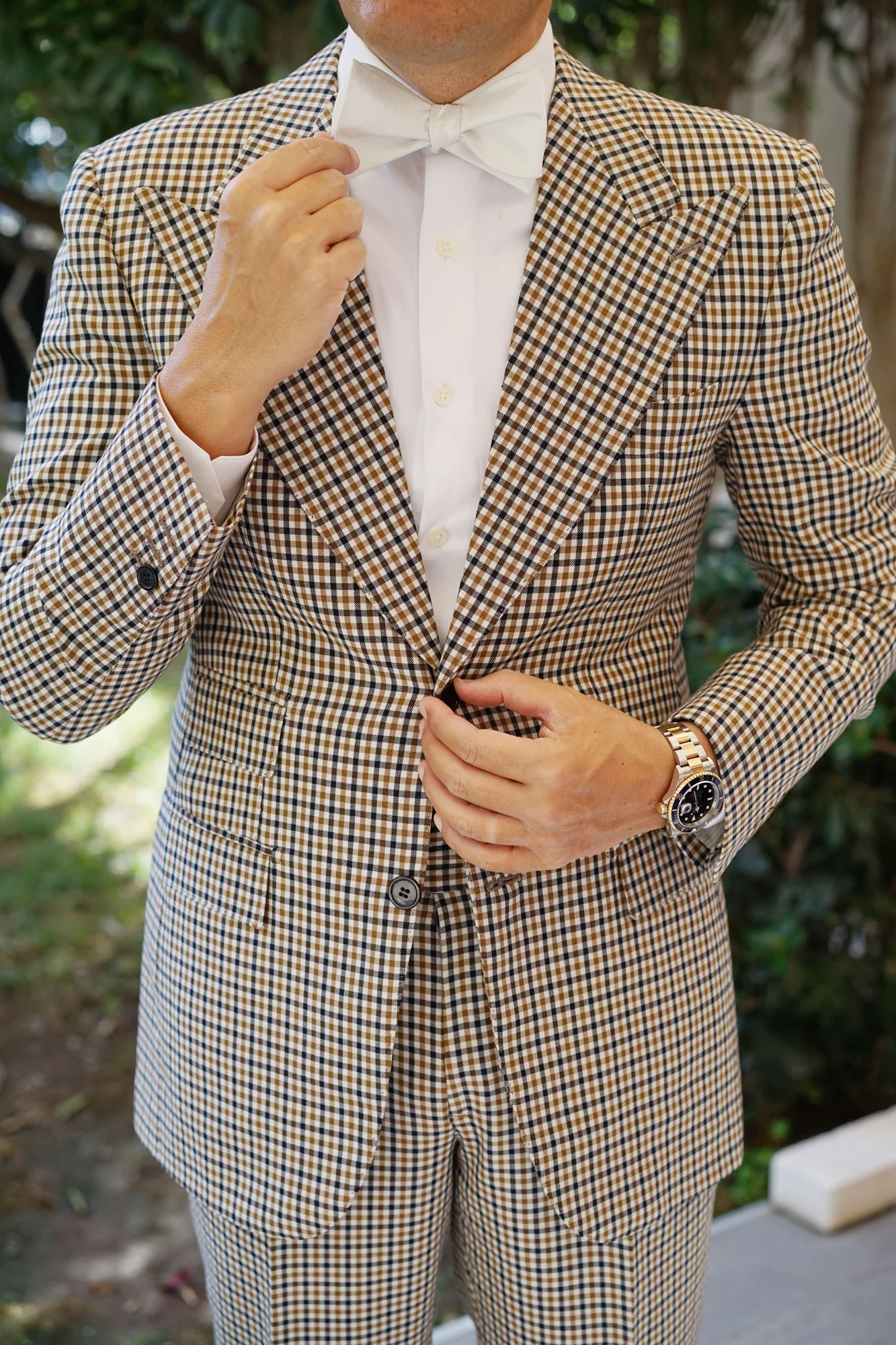 Diamond White Herringbone Chevron Self Bow Tie - Image 8