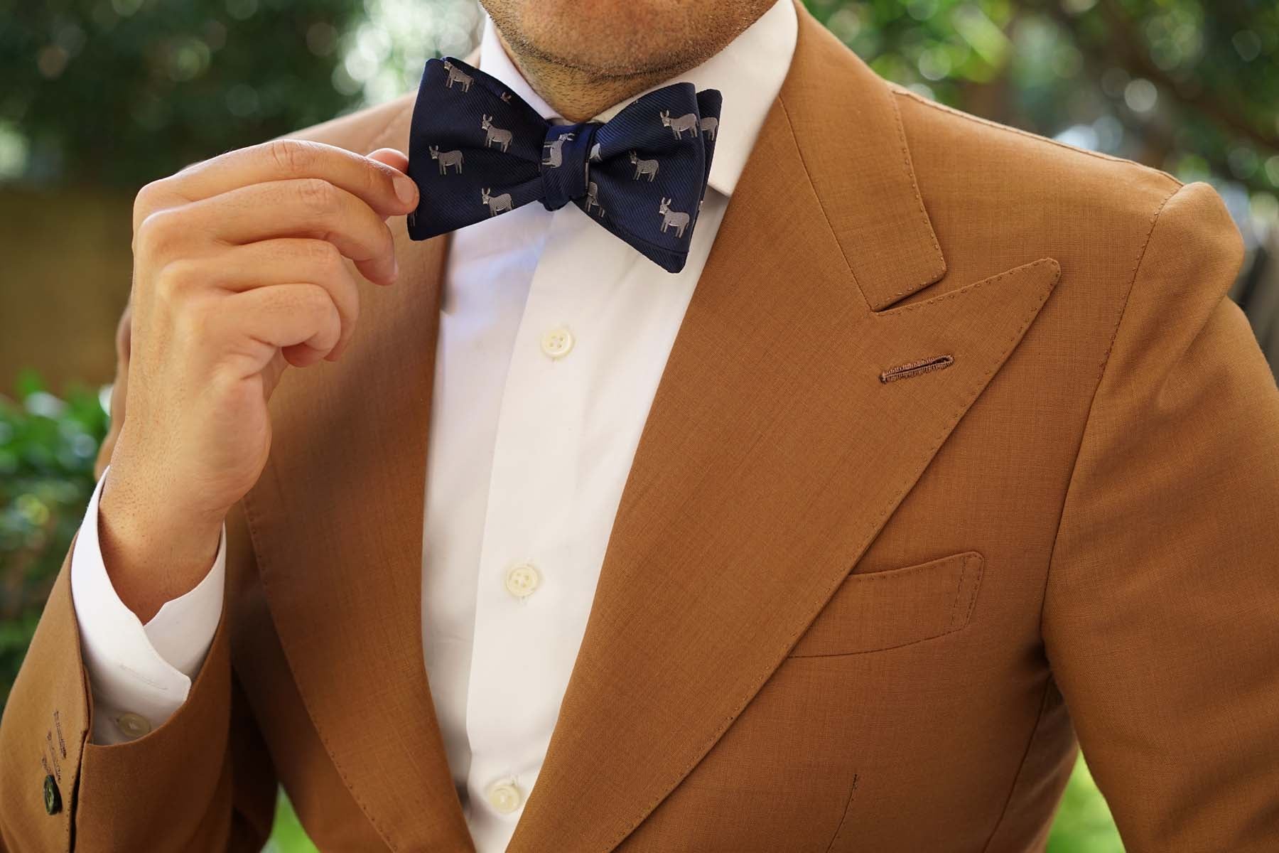 Donkey Self Bow Tie - Image 7