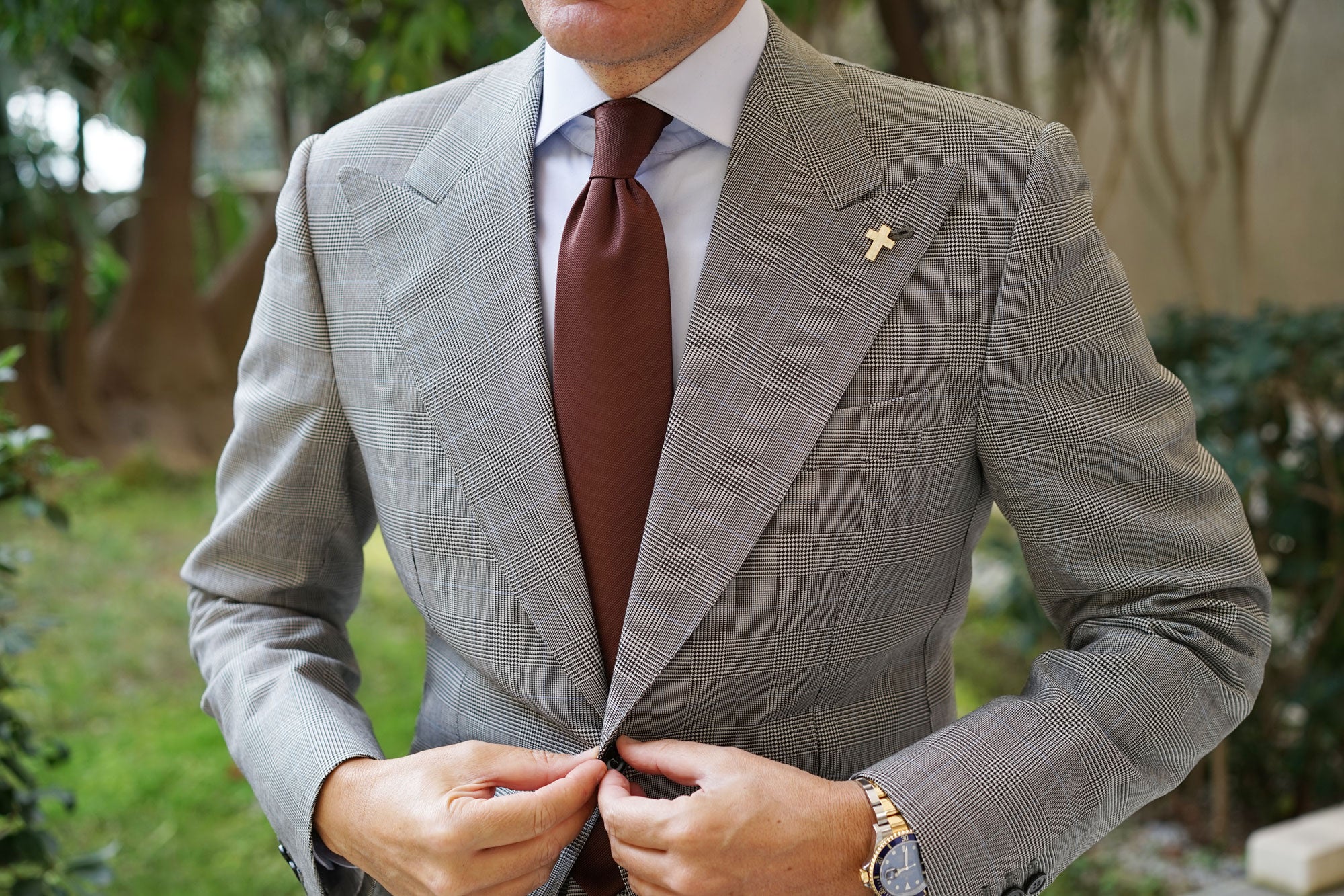 Gold Cross Lapel Pin - Image 3