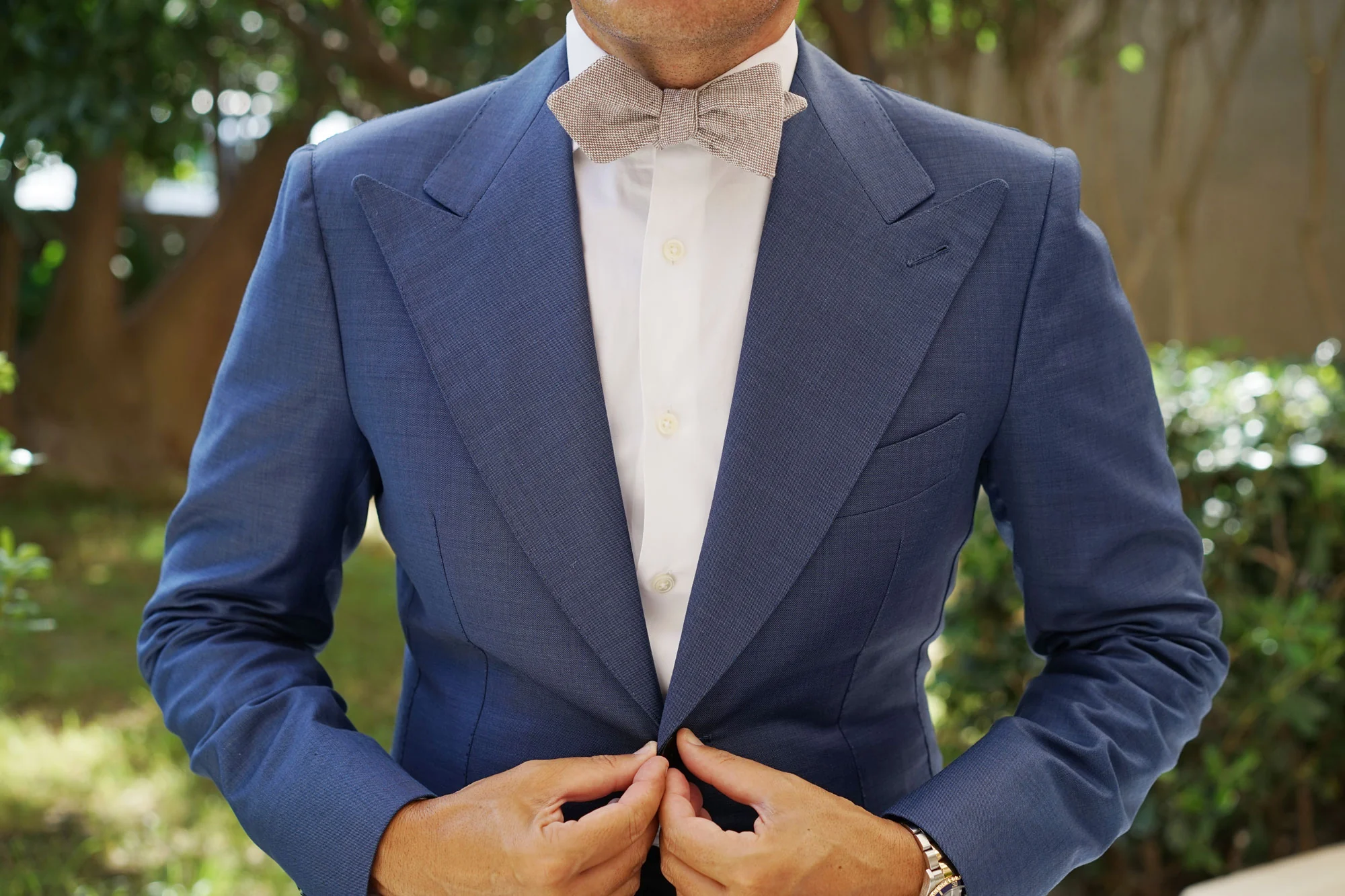 Greyjoy Sharkin Linen Diamond Self Bow Tie - Image 4