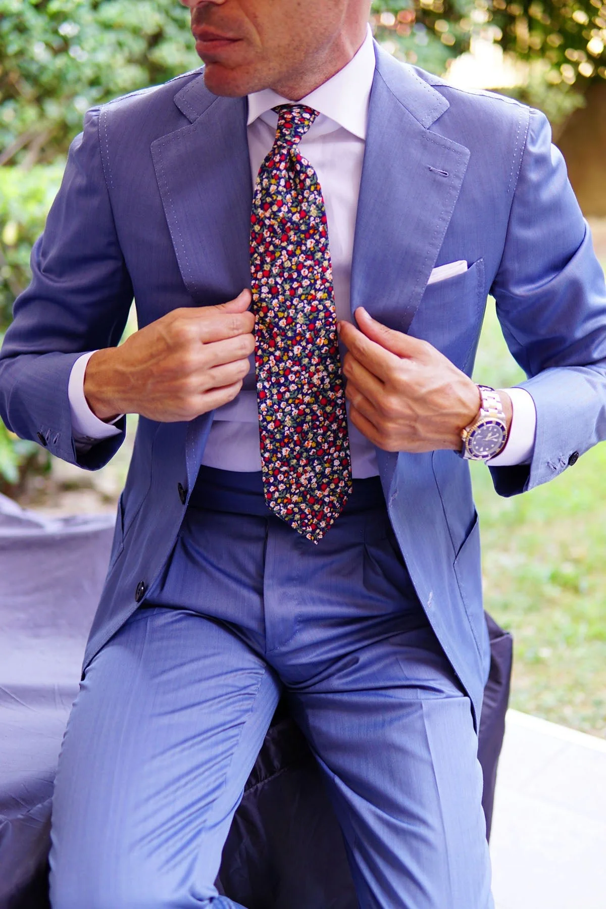 Hanoi Red Rose Necktie - Image 9