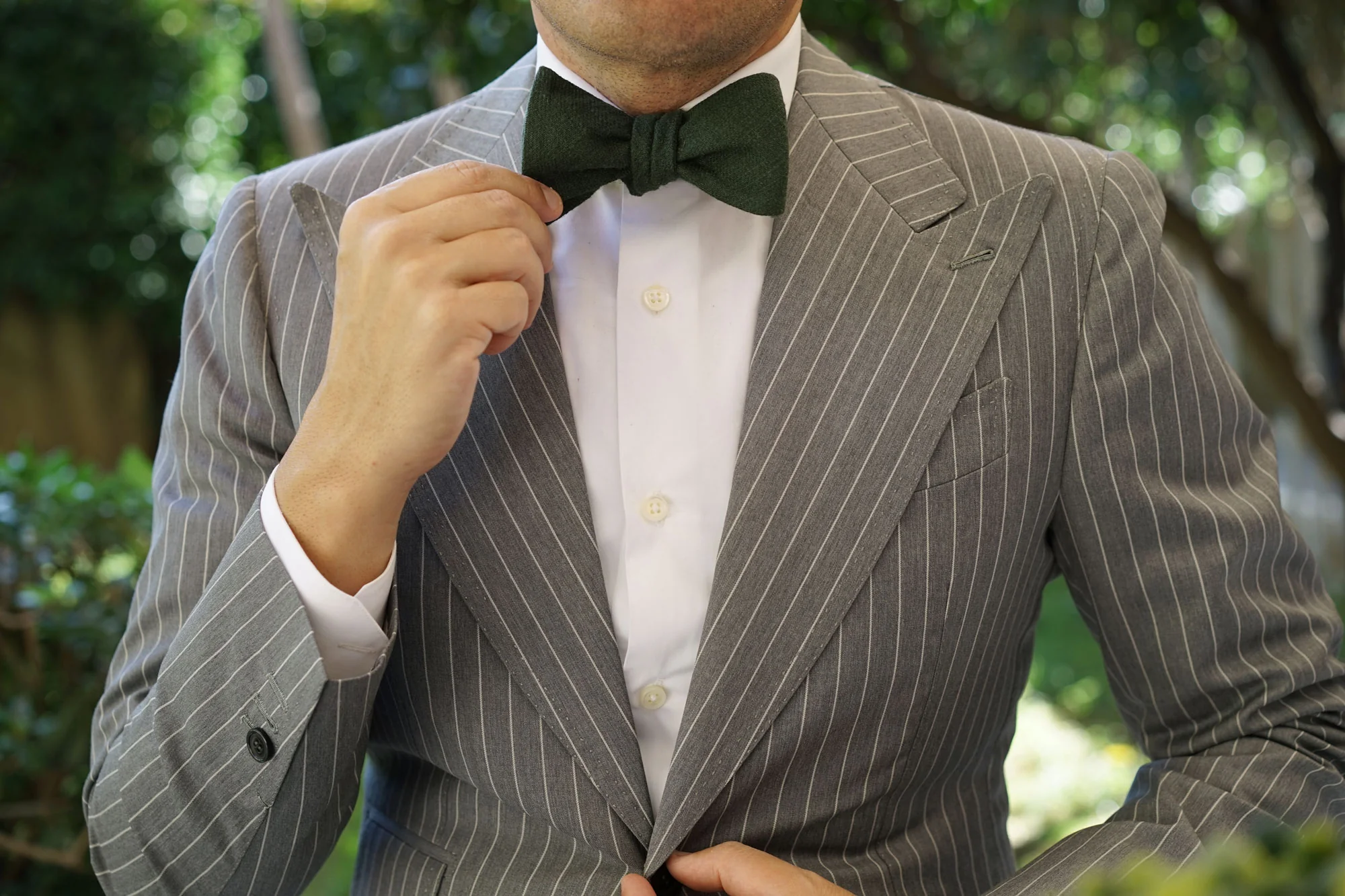 Juniper Green Linen Self Bow Tie - Image 9