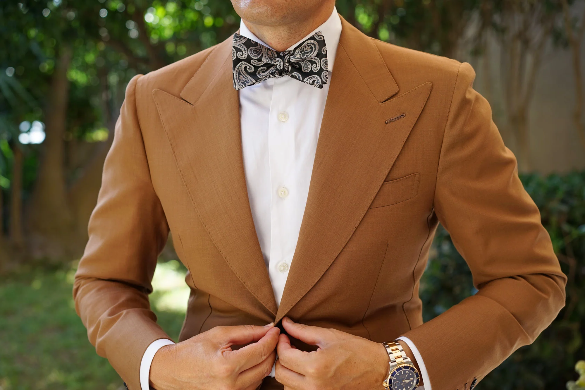 King of Persia Black Paisley Self Bow Tie - Image 4