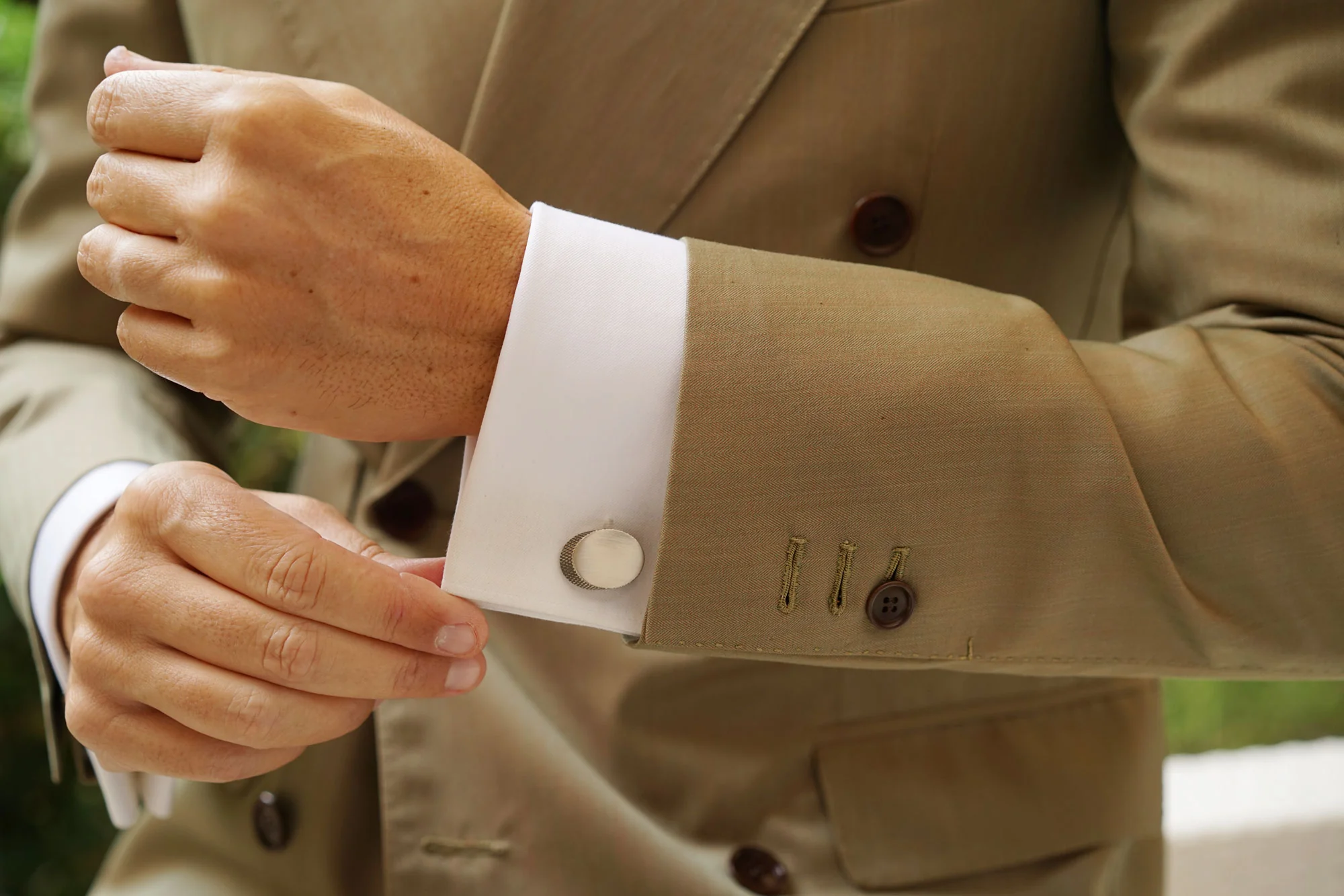 King Robert Antique Silver Cufflinks - Image 6