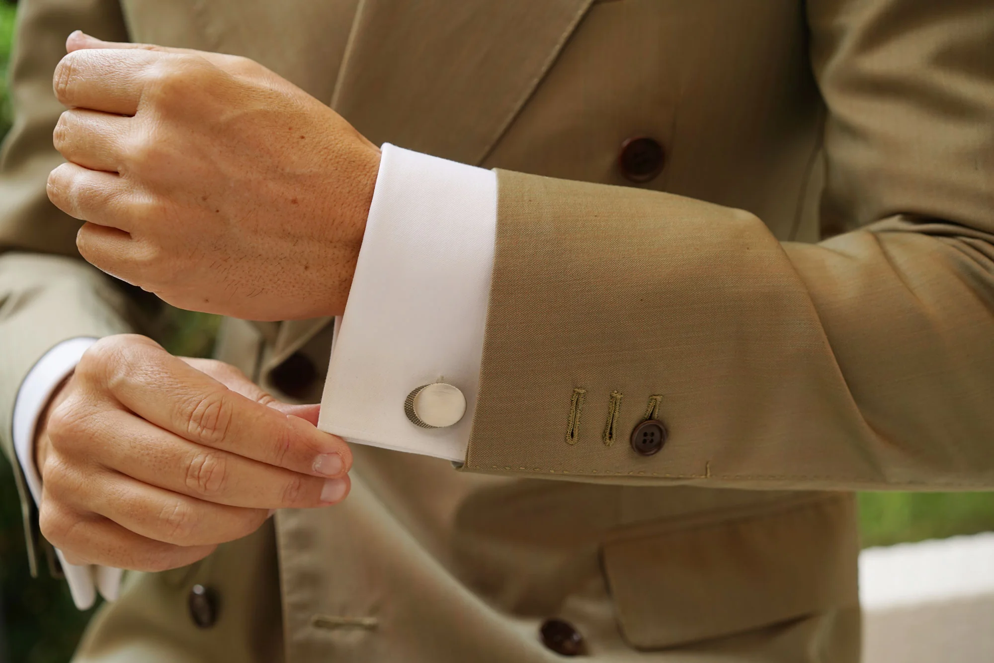 King Robert Antique Silver Cufflinks - Image 7
