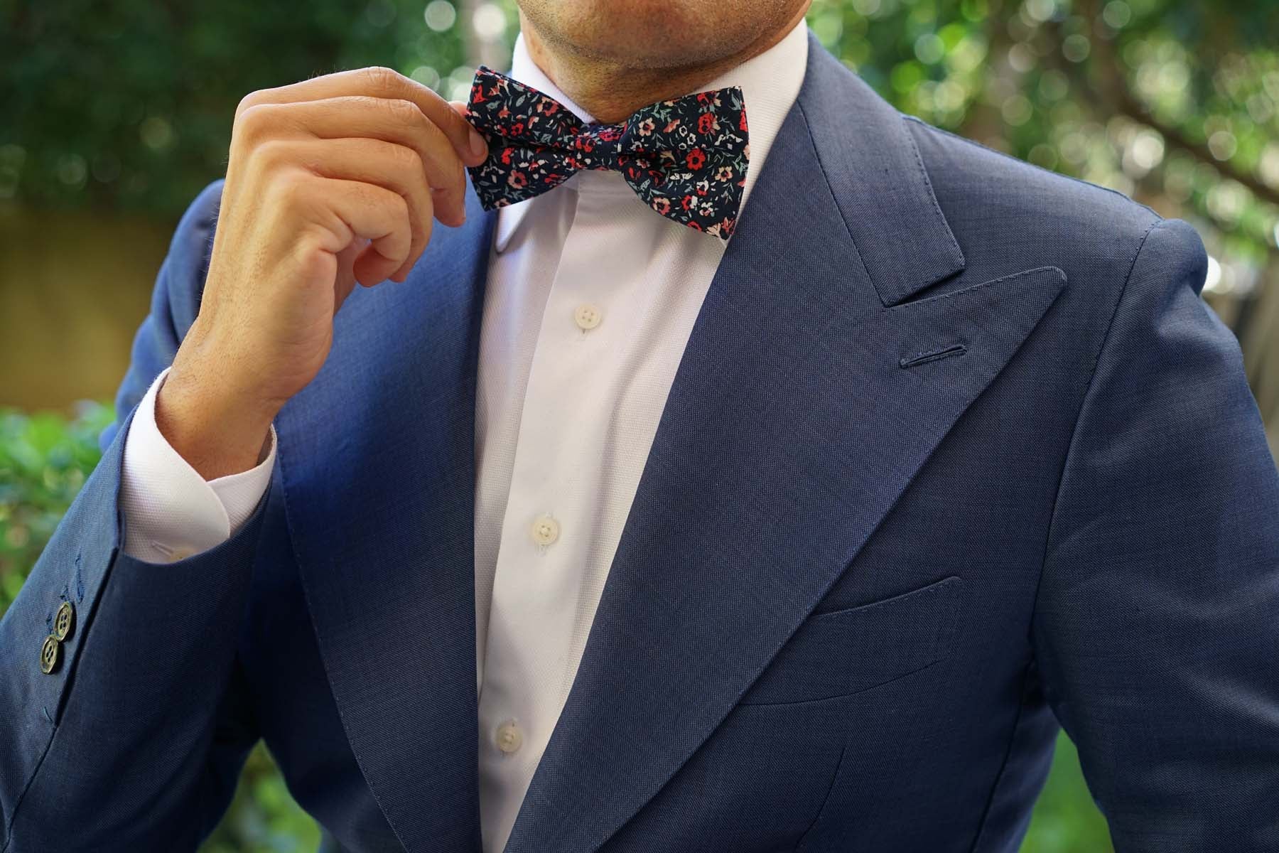 Lisbon Floral Bow Tie - Image 5