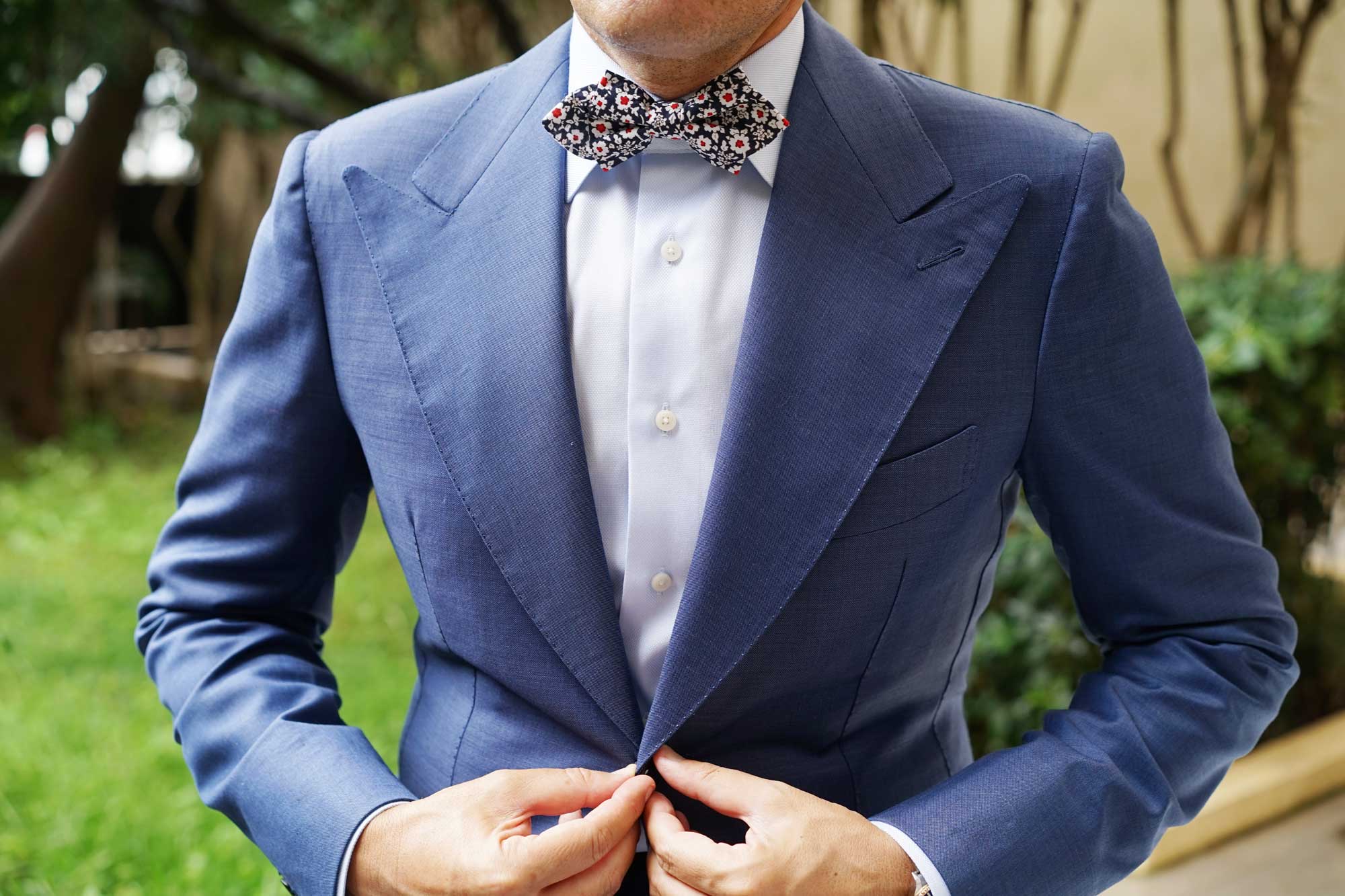 New York Navy Floral Diamond Bow Tie - Image 3