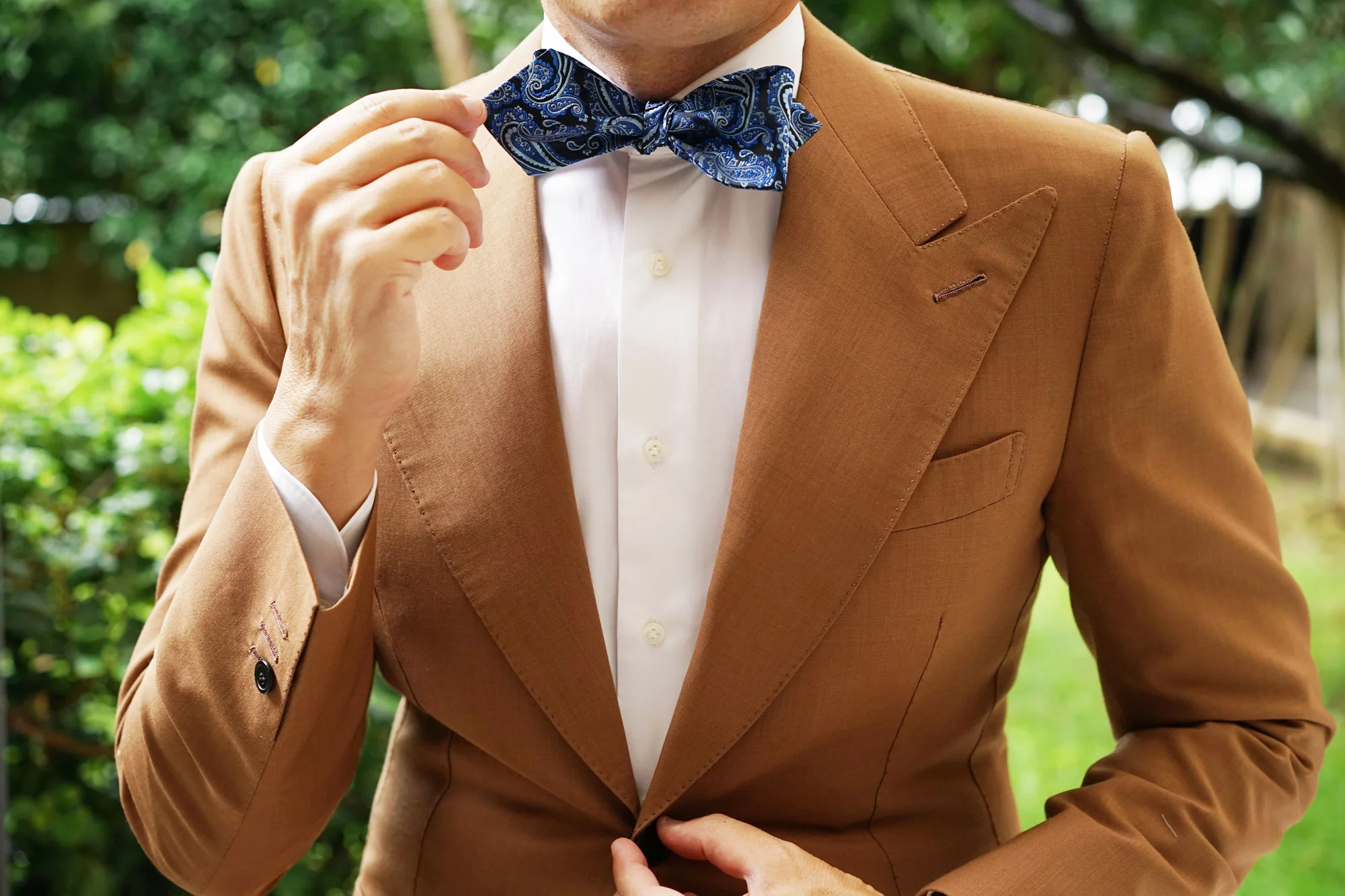 Paisley Black and Blue Self Tie Diamond Tip Bow Tie - Image 9