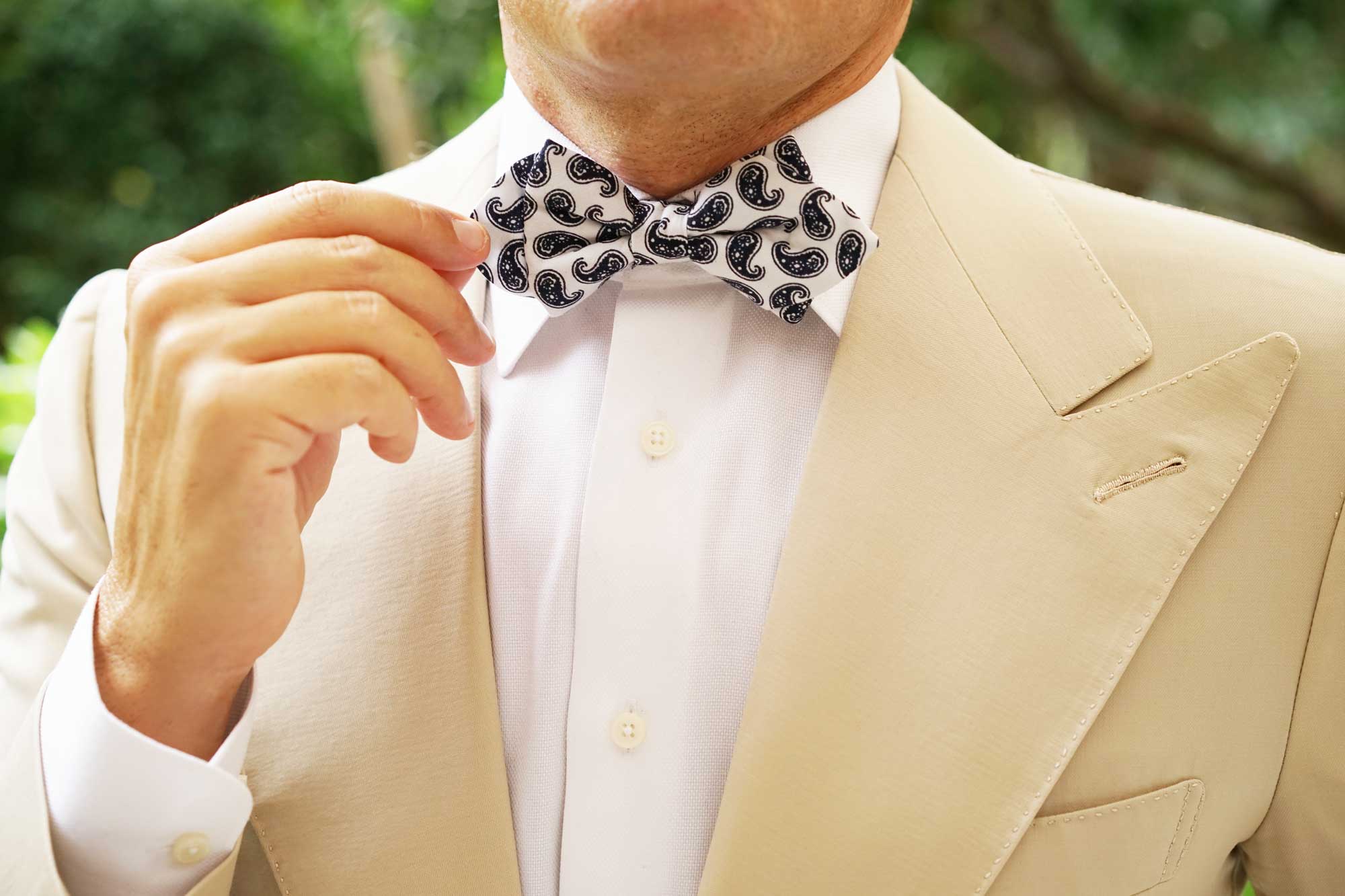 Picasso White on Blue Paisley Diamond Bow Tie - Image 7