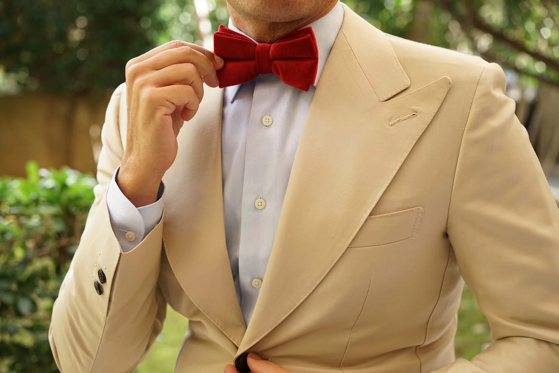 Red Velvet Bow Tie - Image 3