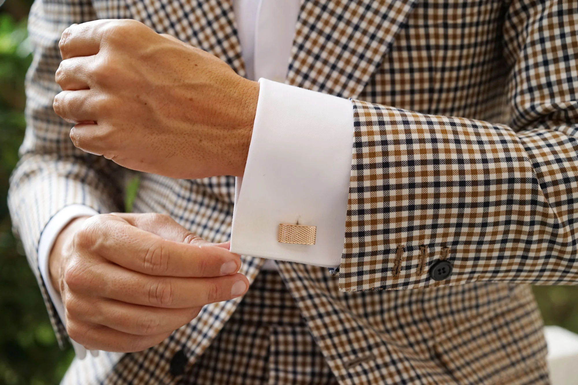 Rose Gold Textured Rectangular Bend Cufflinks - Image 9