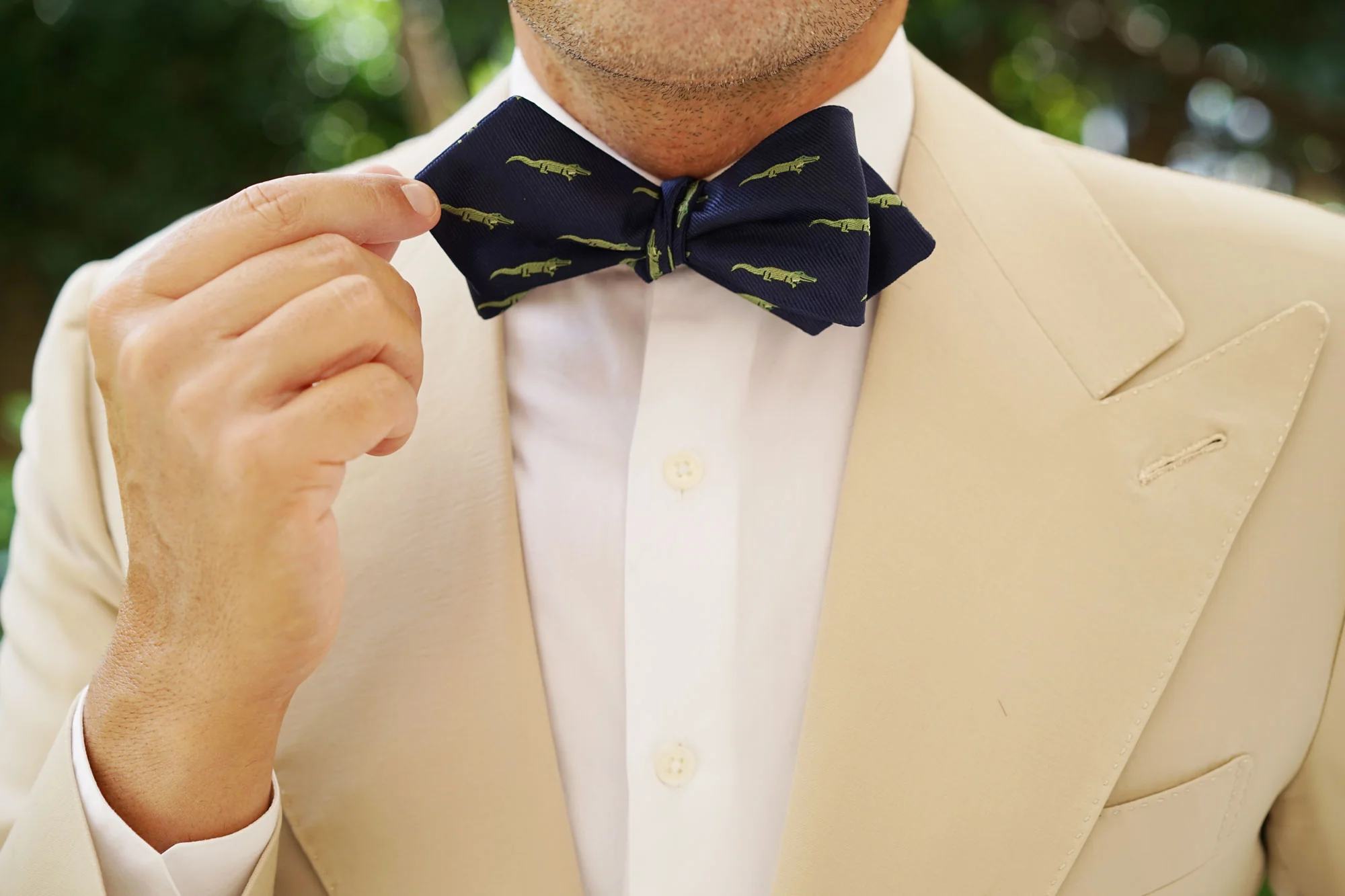 Saltwater Crocodile Diamond Self Bow Tie - Image 10