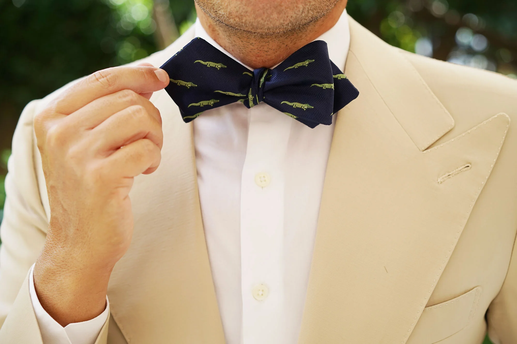 Saltwater Crocodile Diamond Self Bow Tie - Image 11