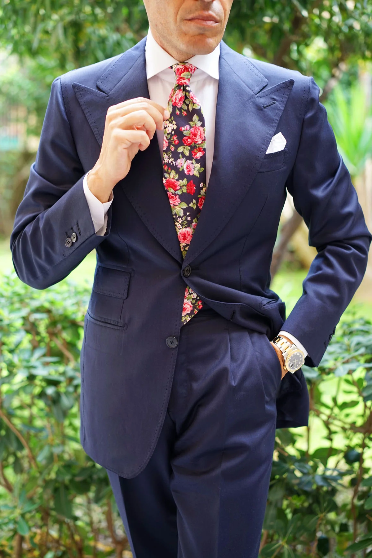 Santorini Pink Roses Necktie - Image 10