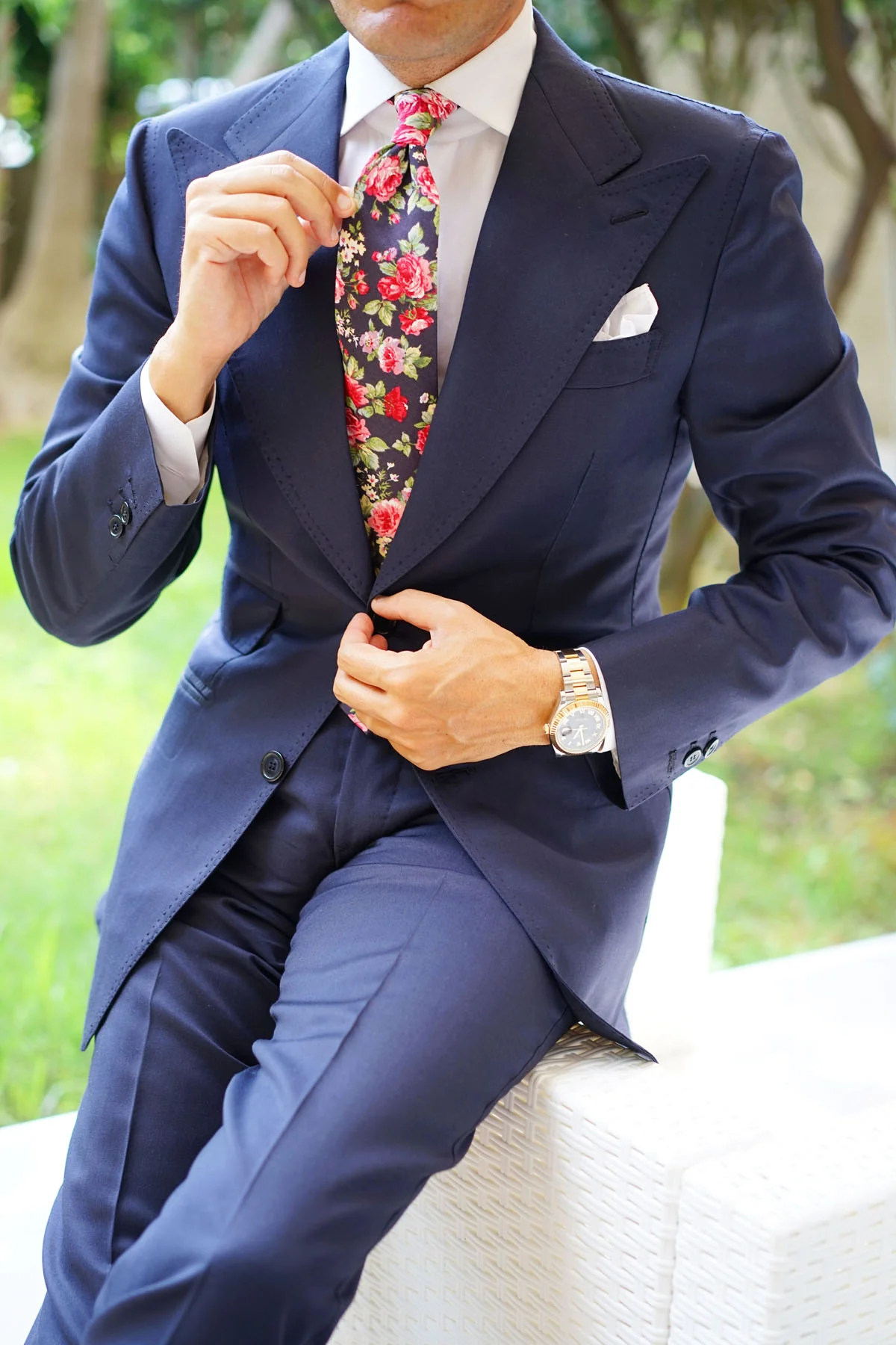 Santorini Pink Roses Necktie - Image 12