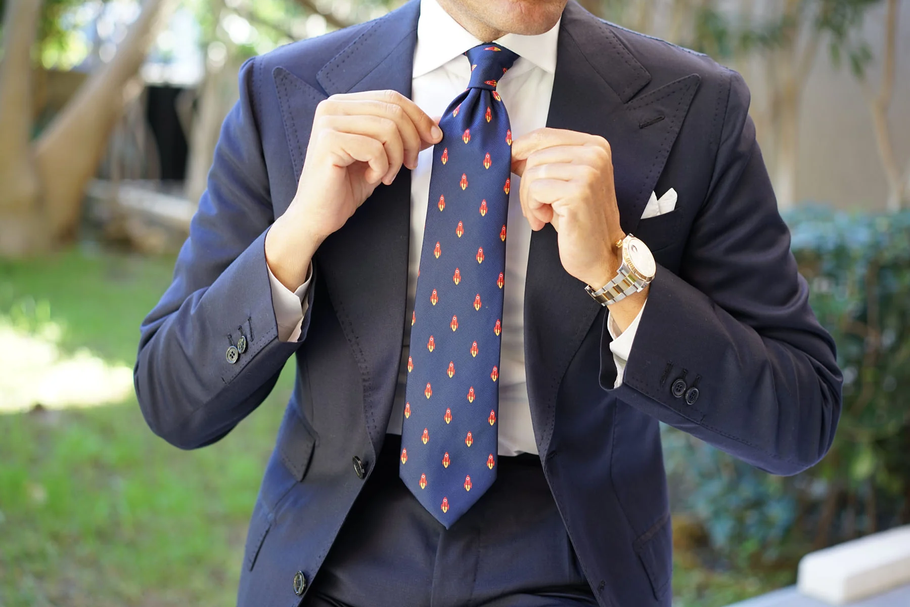 Saturn Red Rocket Necktie - Image 6