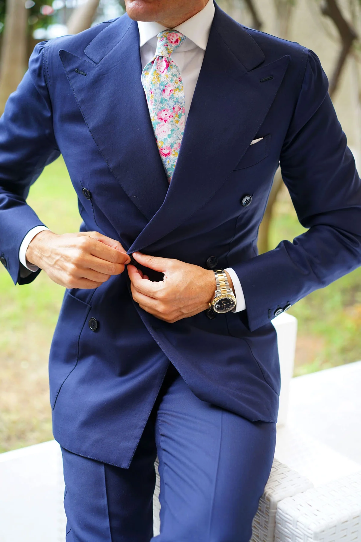 Shinjuku Floral Necktie - Image 7