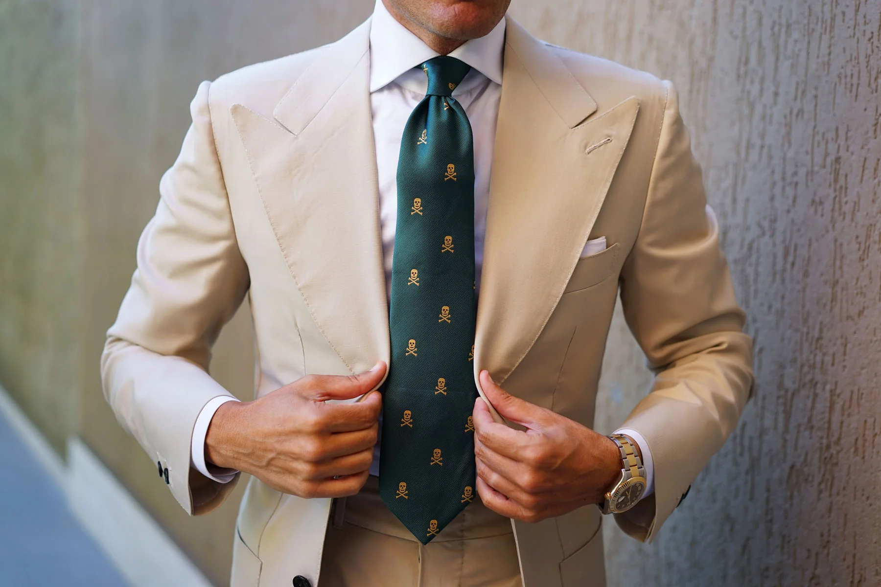 Skull & Crossbones Green Tie - Image 8