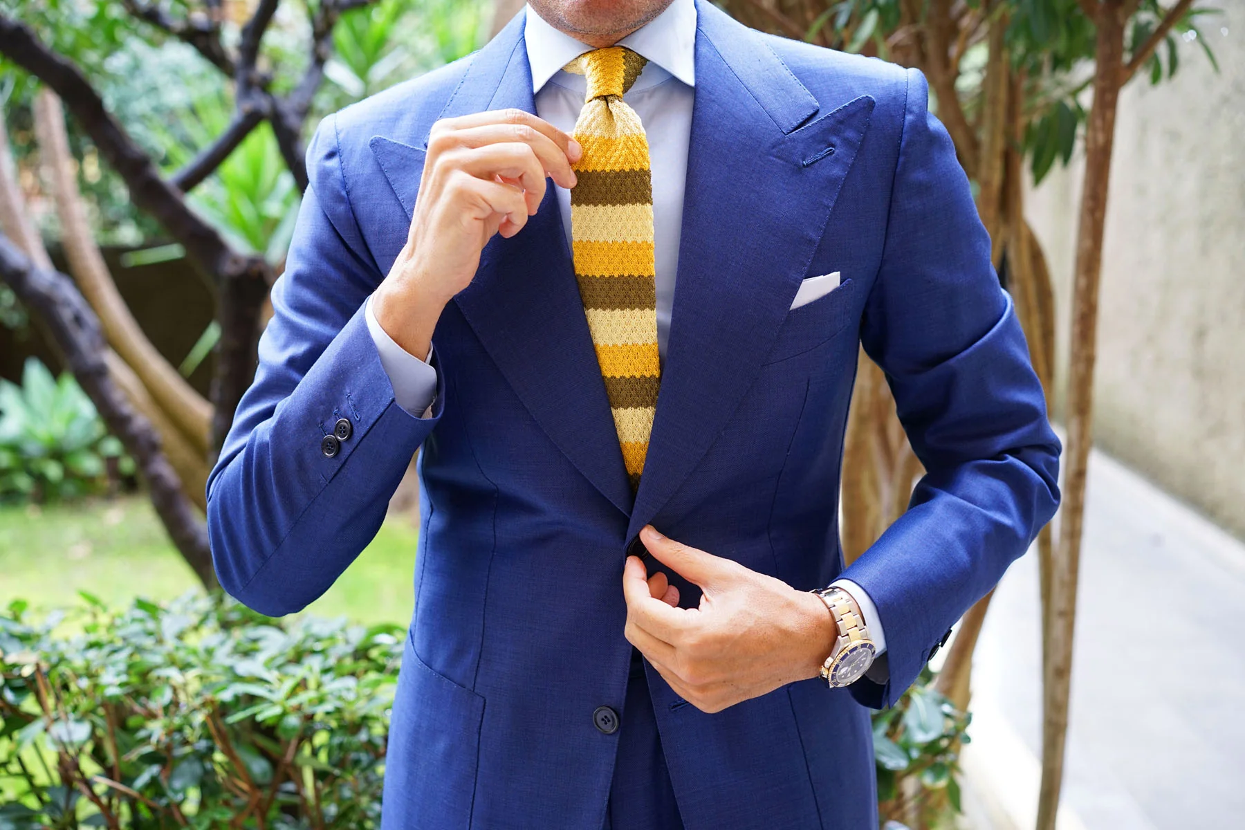 Three Shades of Yellow Knitted Tie - Image 12