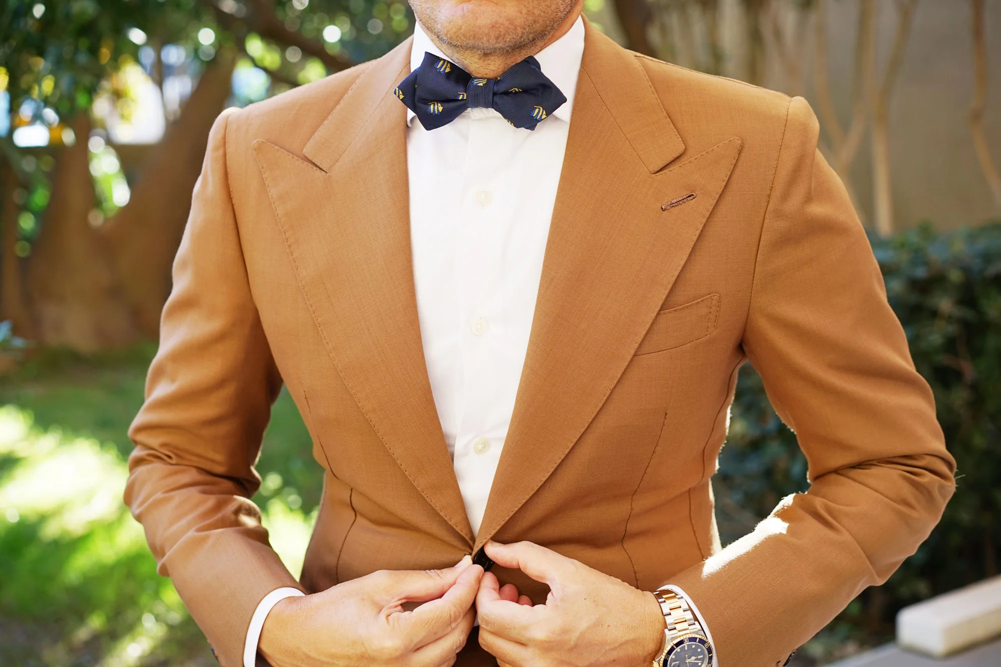 Tropical Fijian Fish Diamond Bow Tie - Image 5
