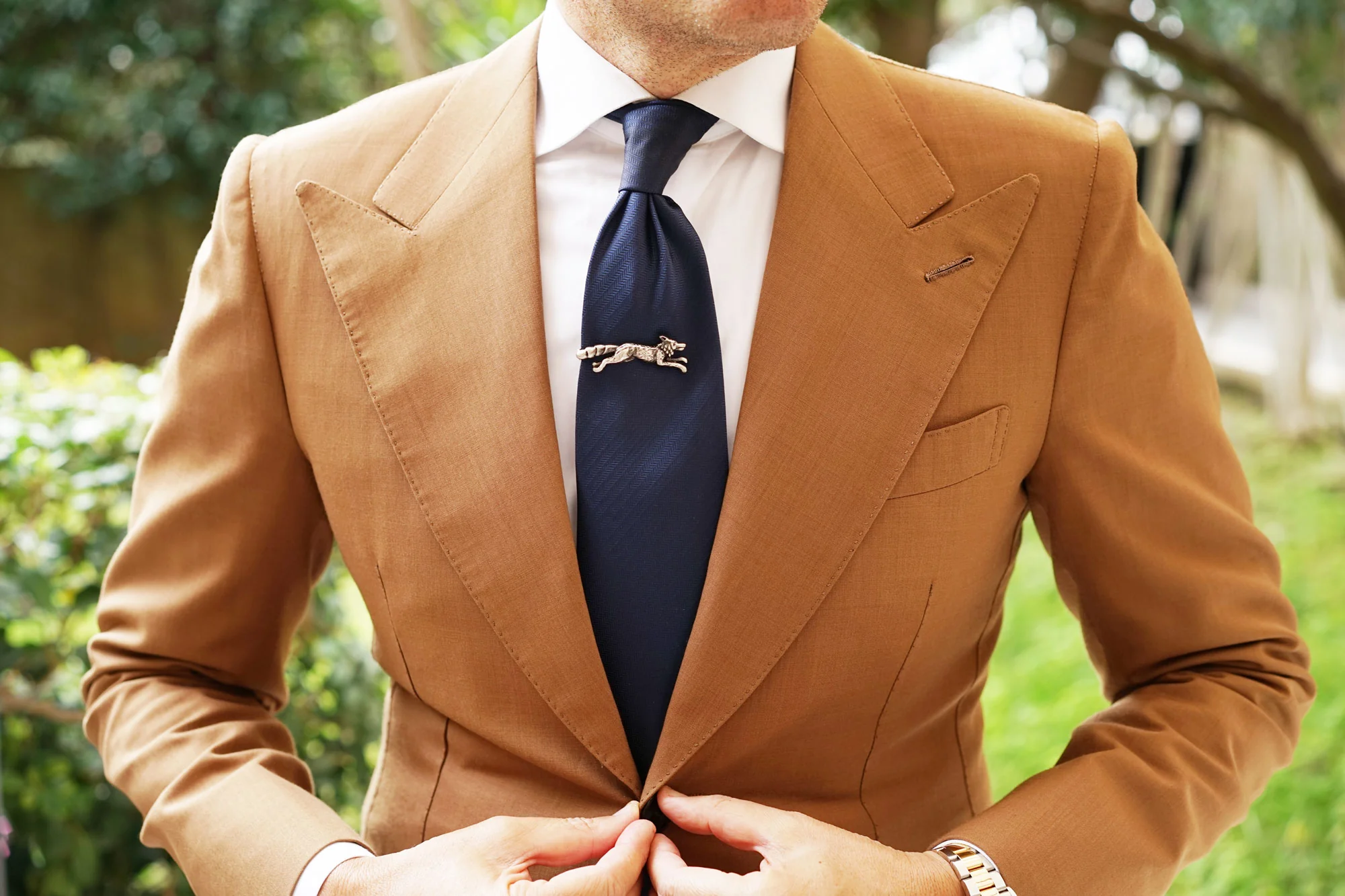 Winter Sprinting Fox Silver Tie Bar - Image 3